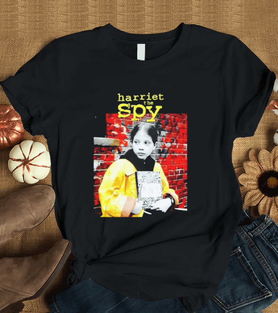 Harriet The Spy Michelle Trachtenberg Classic Yellow Raincoat Notepad T-Shirt