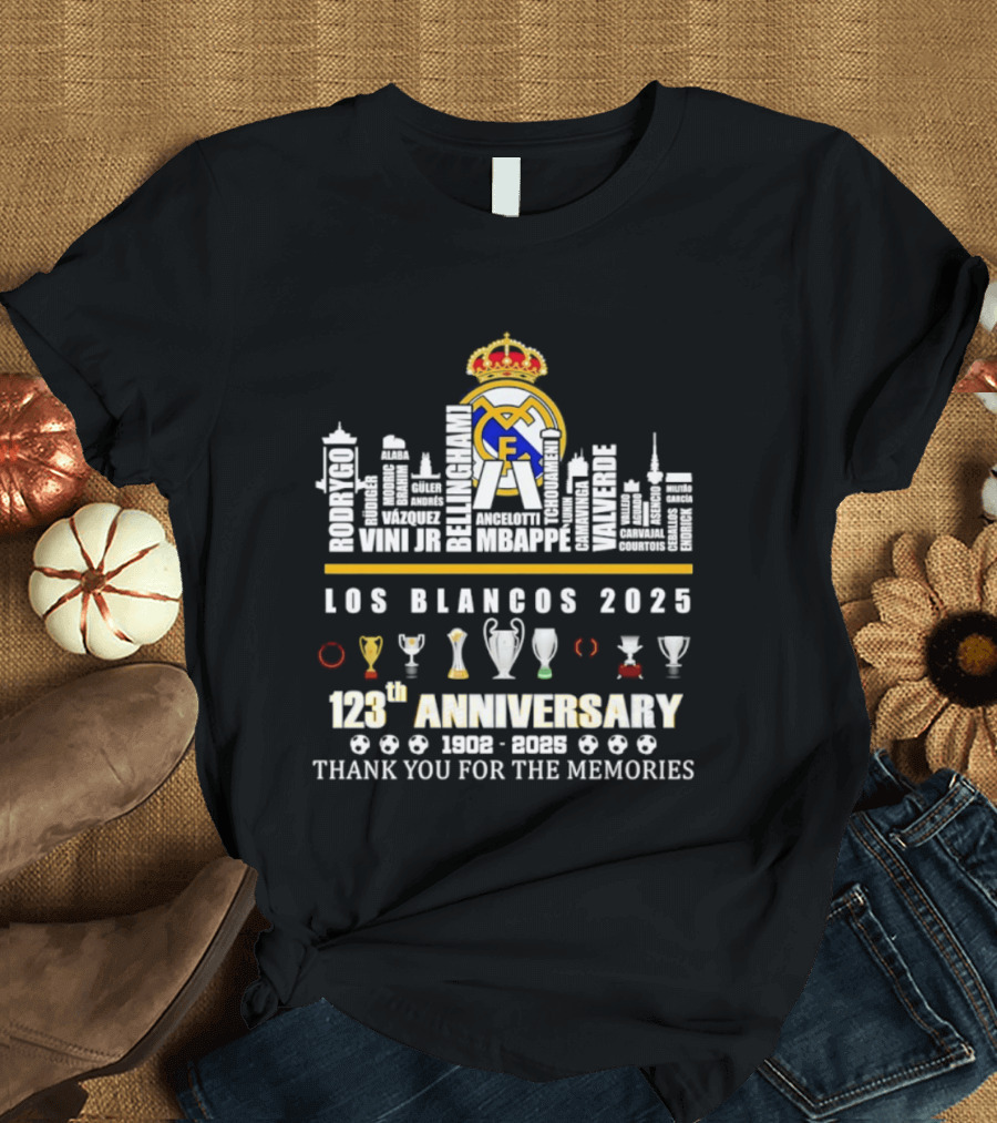 Real Madrid Los Blancos 2025 123th Anniversary 1902 2025 Thank You For The Memories T-Shirt