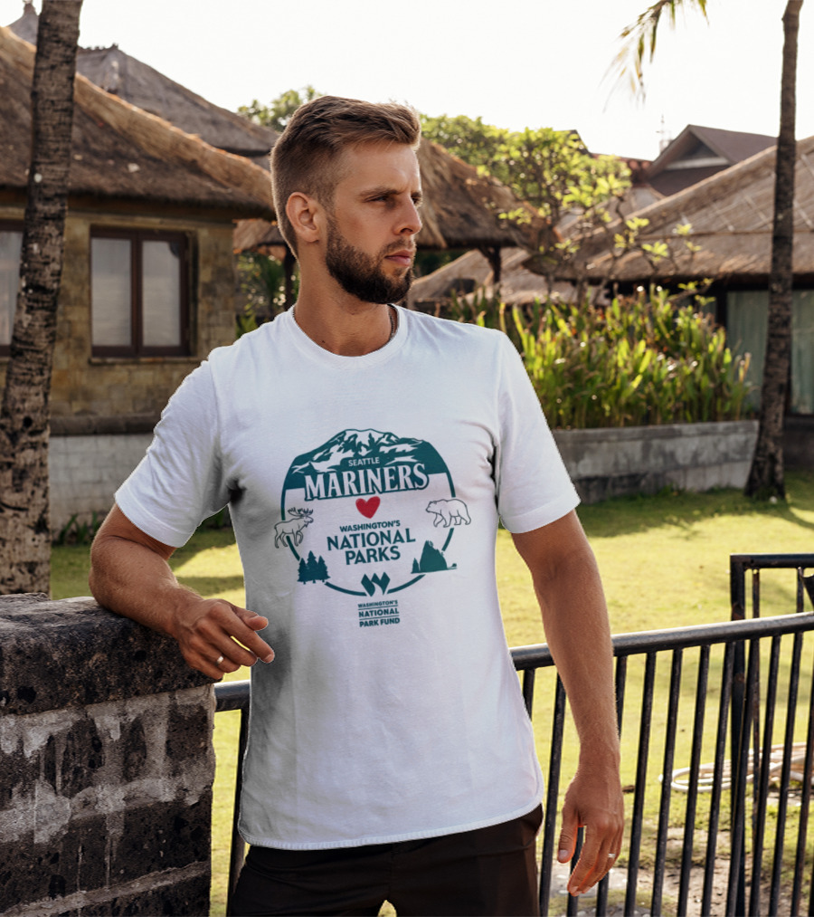 Mariners Love Washington's National Parks Nature Wildlife Mountain Forest Event T-Shirt