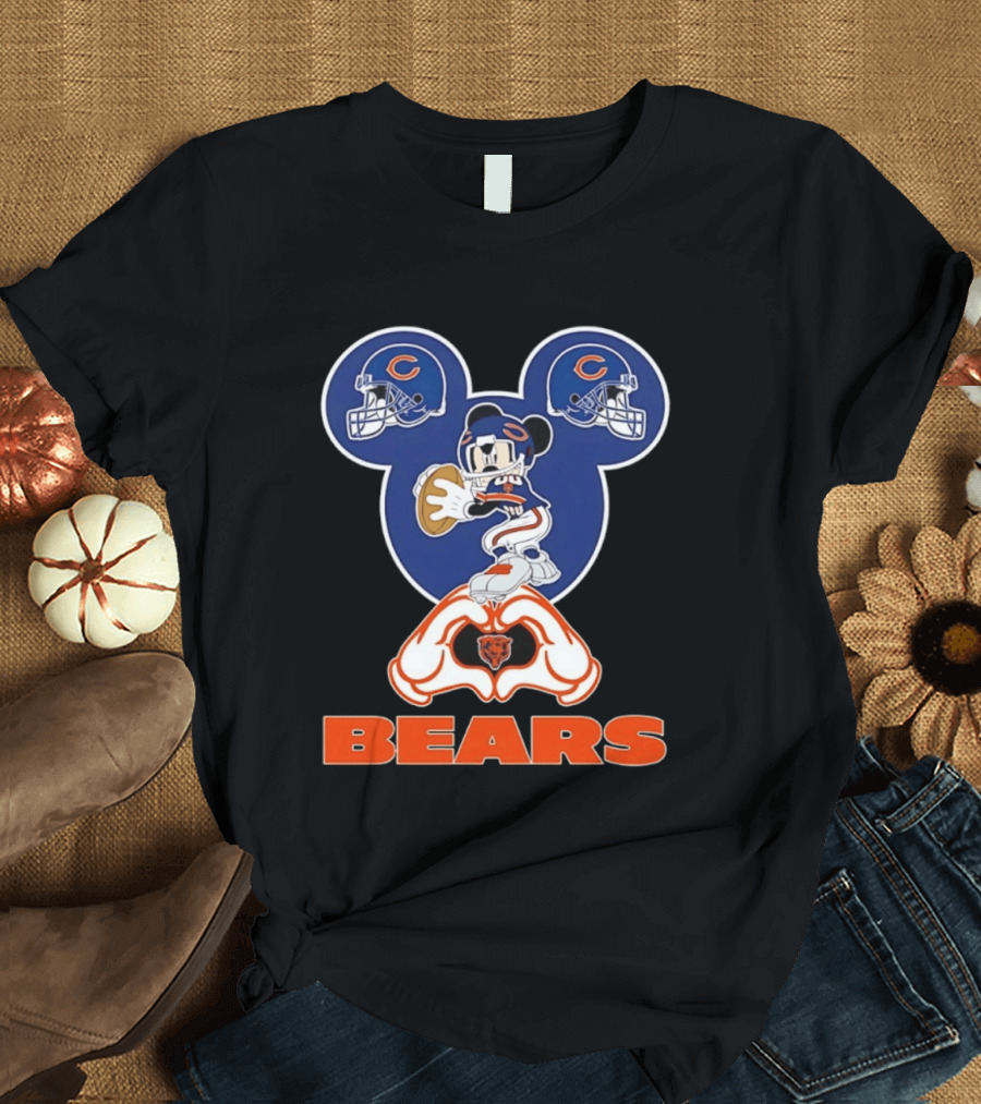 Mickey Mouse Chicago Bears Football Collaboration Bears T-Shirt
