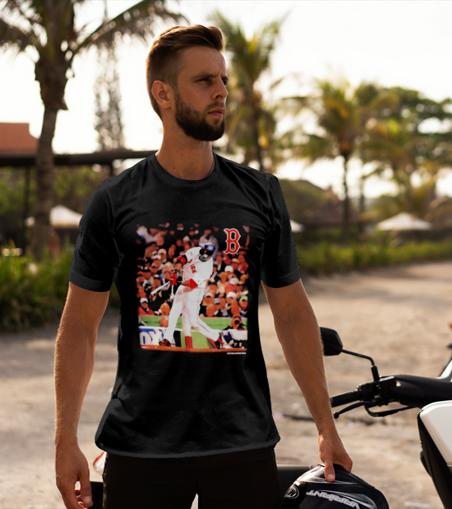Boston Red Sox David Ortiz Iconic Swing Moment T-Shirt