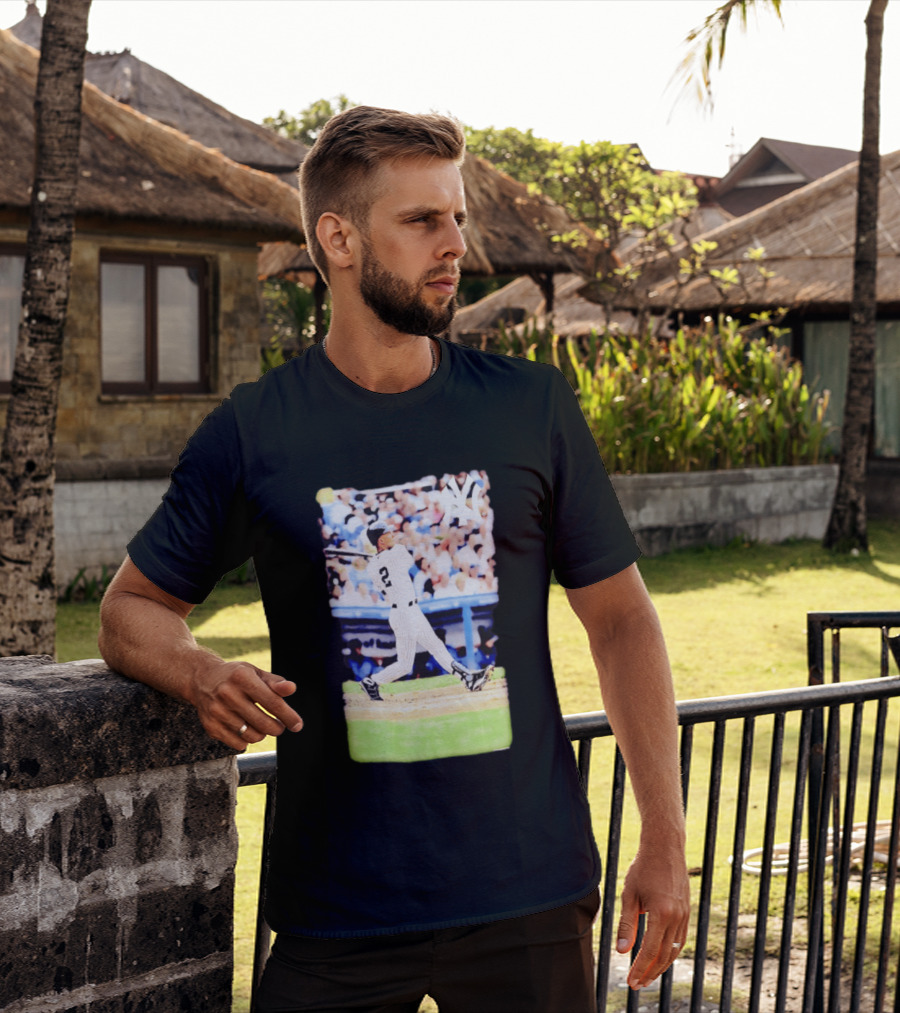 Derek Jeter New York Yankees Legendary Swing Moment T-Shirt