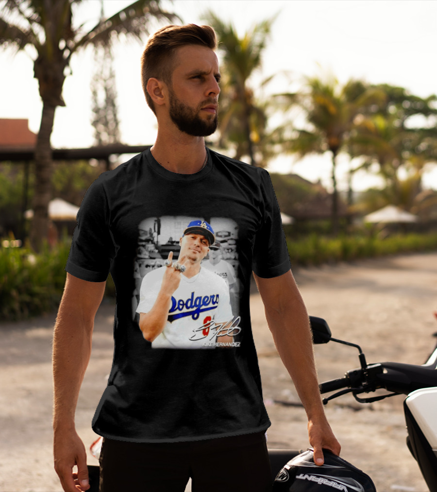Kike Hernandez Los Angeles Dodgers MLB Number 14 Autographed Photo T-Shirt