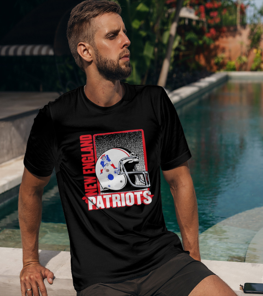 New England Patriots Vintage Helmet 2026 Season T-Shirt
