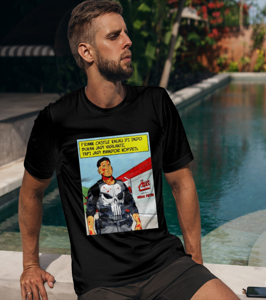 Frank Castle Kalau Di Indo Bukan Jadi Vigilante Tapi Jadi Mandor Kopdes Koperasi Merah Putih Marvel Comics T-Shirt