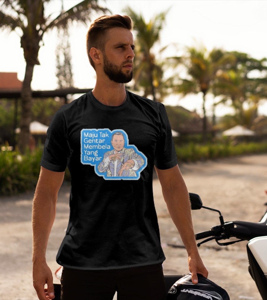 Maju Tak Gentar Membela Yang Bayar Indonesia Iconic Suit Pose T-Shirt