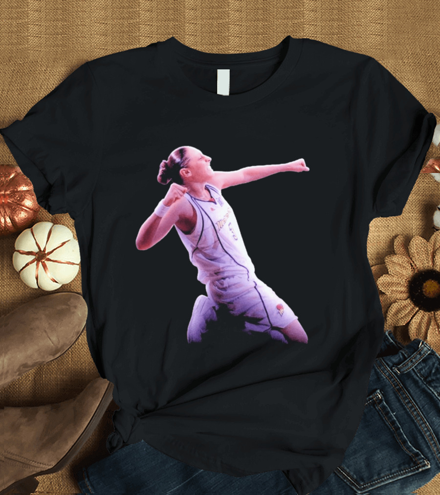 Taurasi Number 5 White Jersey Phoenix Mercury Victory Pose T-Shirt