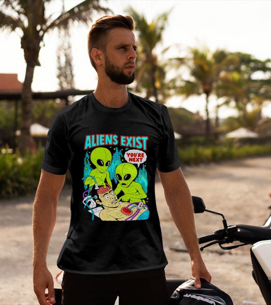 Aliens Exist You Are Next Green Alien Abduction Teen Hearts T-Shirt