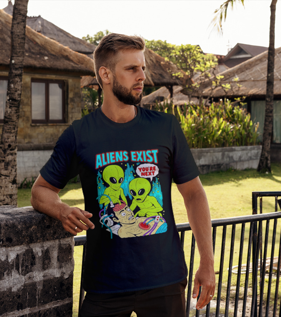 Aliens Exist You Are Next Green Alien Abduction Teen Hearts T-Shirt