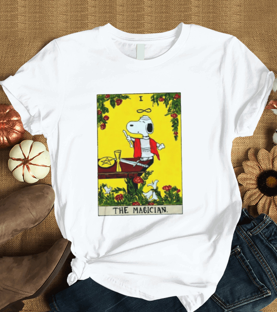 Snoopy Peanuts The Magician Tarot Card T-Shirt