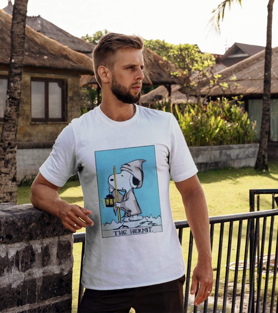 Snoopy The Hermit Tarot Peanuts Charlie Brown T-Shirt