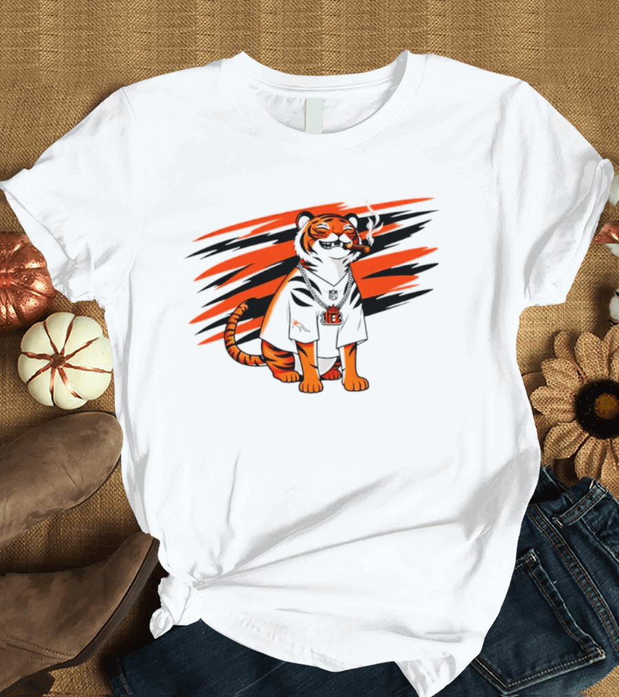 Cincinnati Bengals Tiger With Cigar And KGM Chain T-Shirt