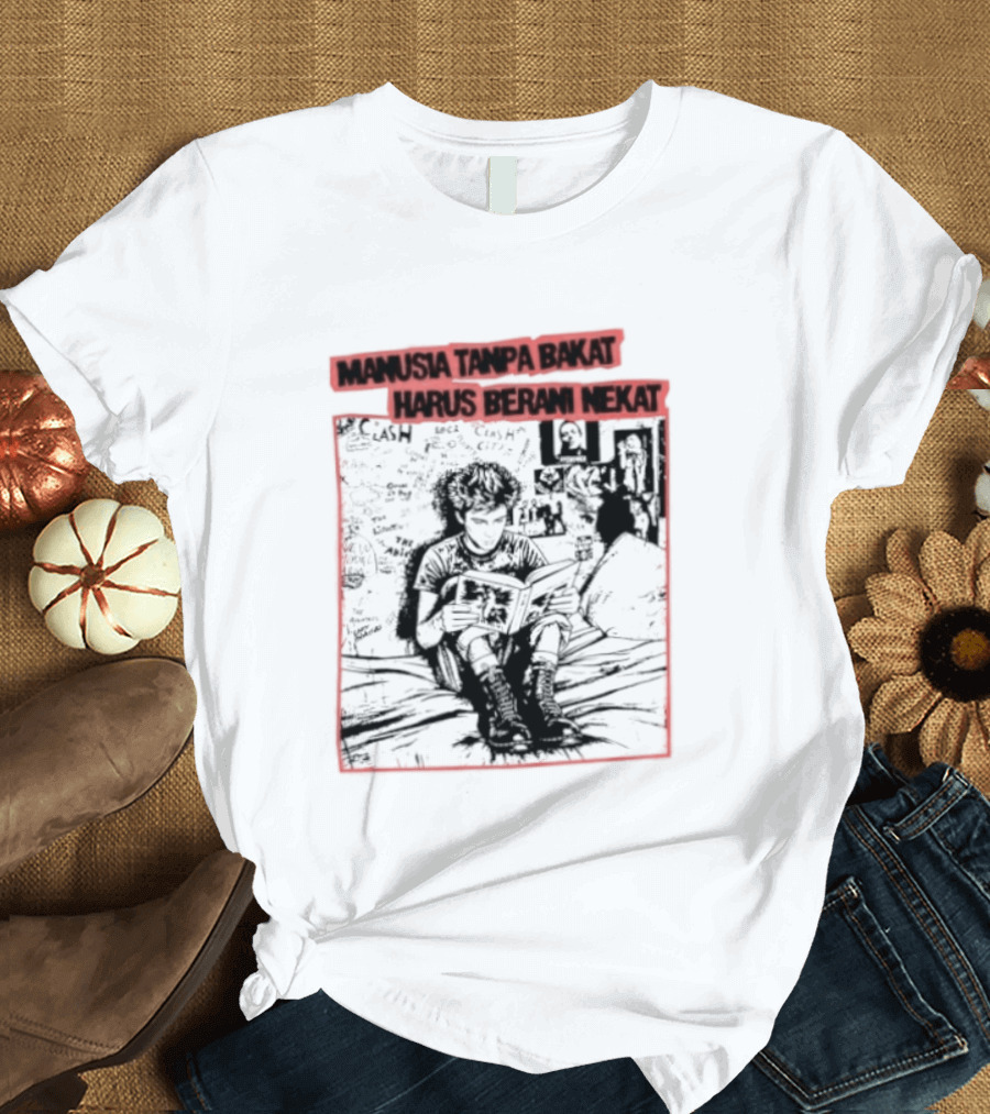 Manusia Tanpa Bakat Harus Berani Nekat Punk Collage T-Shirt