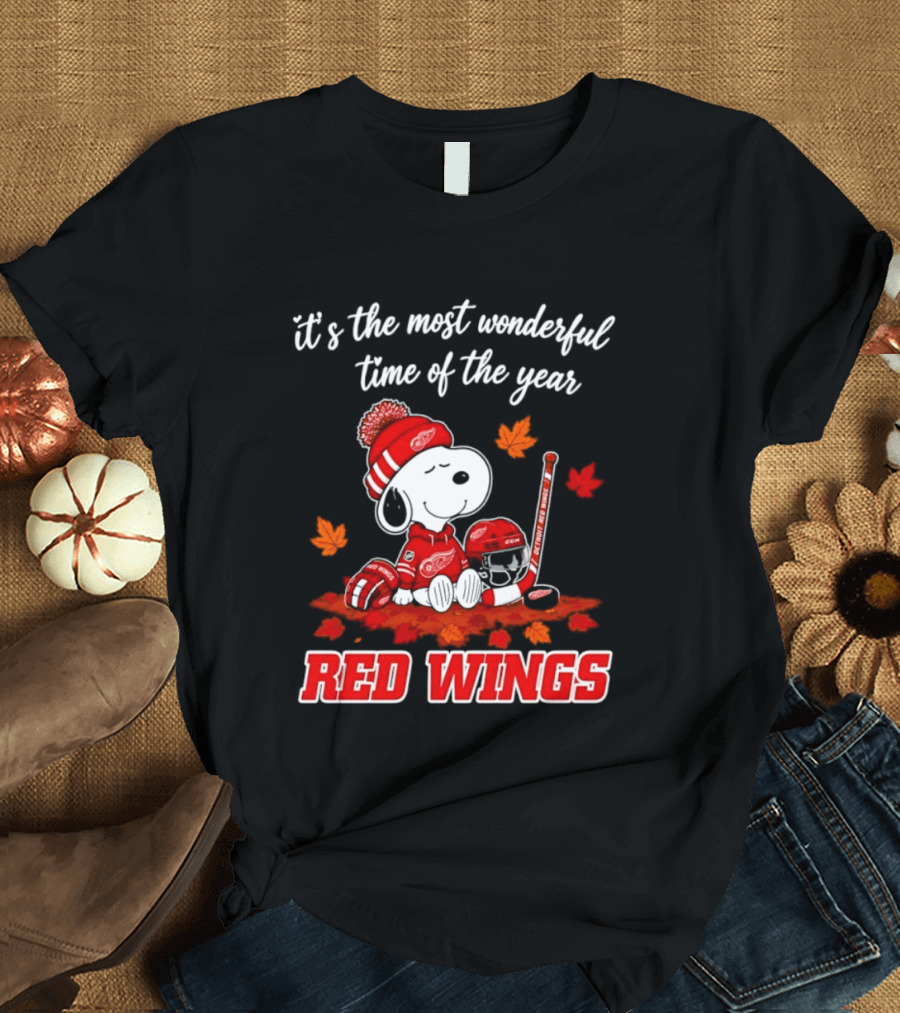 It's The Most Wonderful Time Of The Year Detroit Red Wings Snoopy Halloween 2026 T-Shirt
