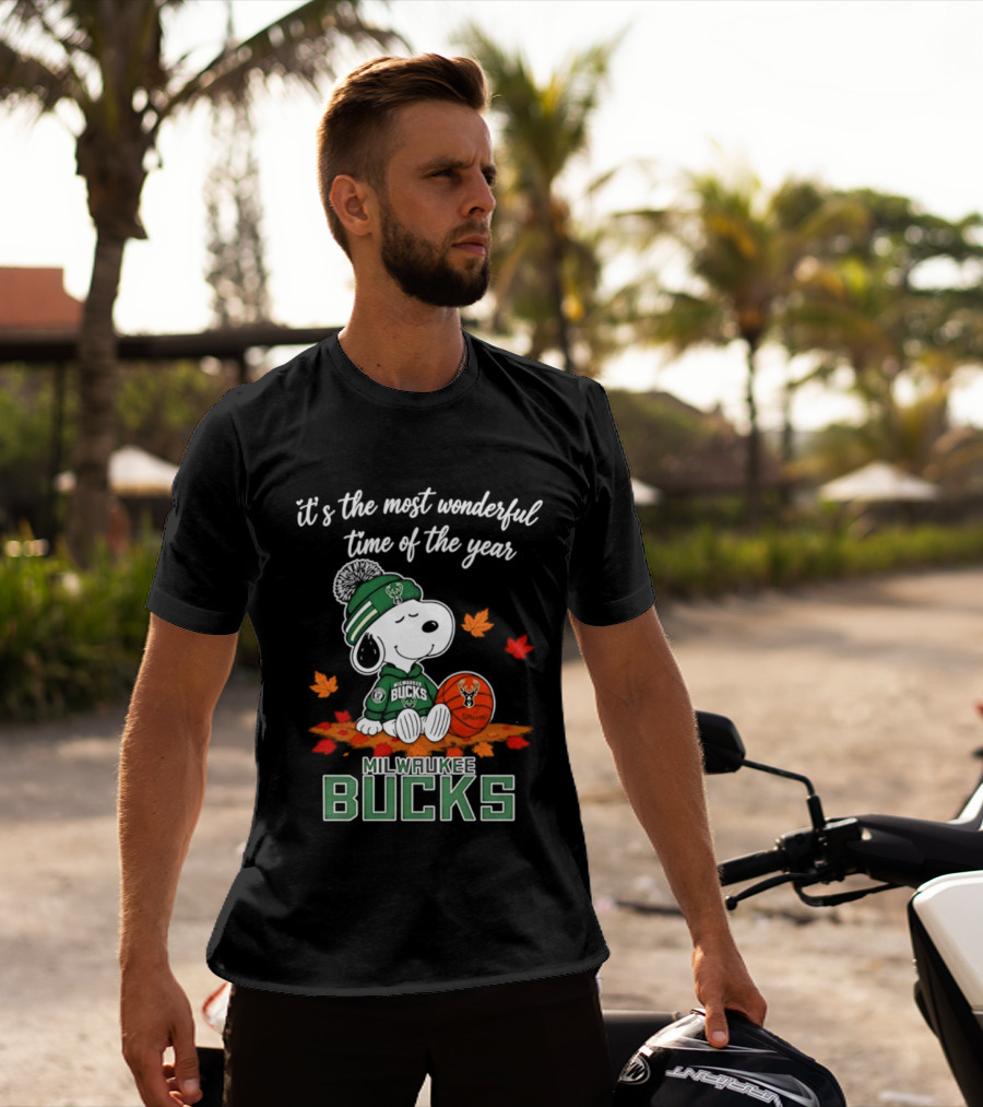 Milwaukee Bucks Snoopy 2026 It's The Most Wonderful Time Of The Year Halloween T-Shirt