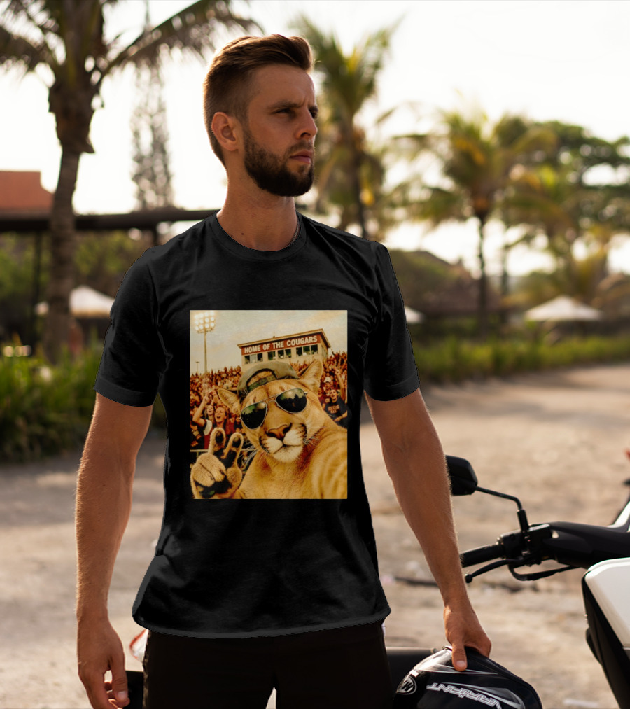 Cougar Selfie Home Of The Cougars Game Day Crowd T-Shirt