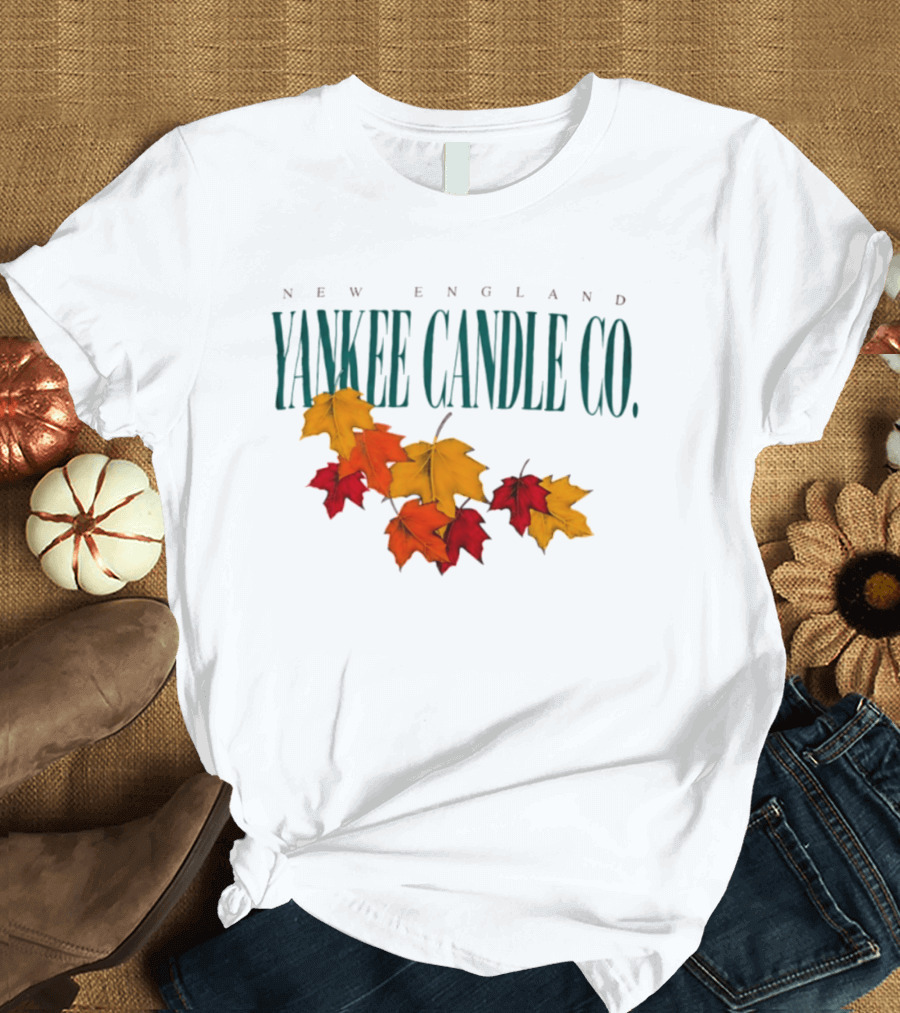 New England Yankee Candle Co Fall Leaves Autumn T-Shirt