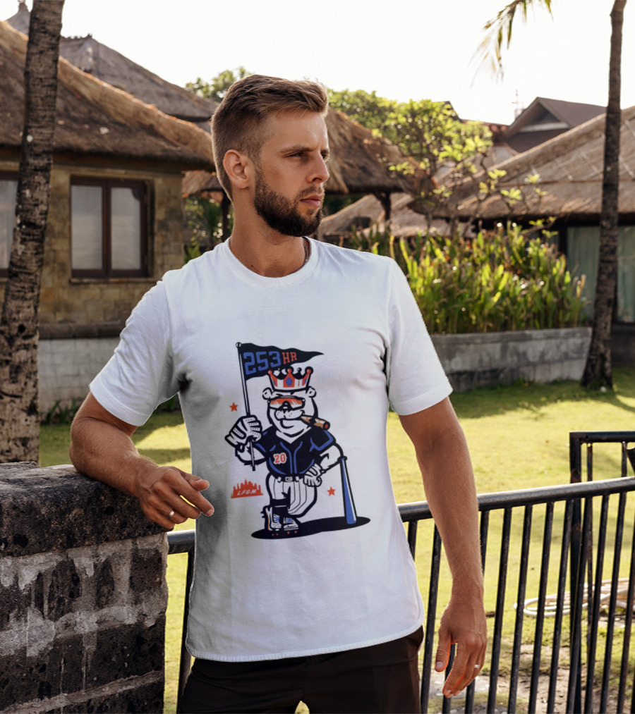 Pete Alonso New York Mets Polar Bear 253 HR Cigar King T-Shirt