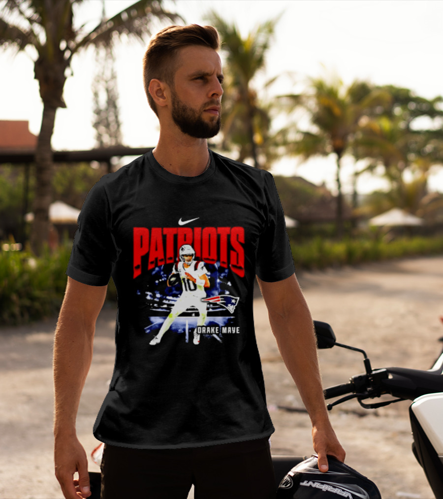 Nike Patriots Drake Maye Football Player Max90 T-Shirt