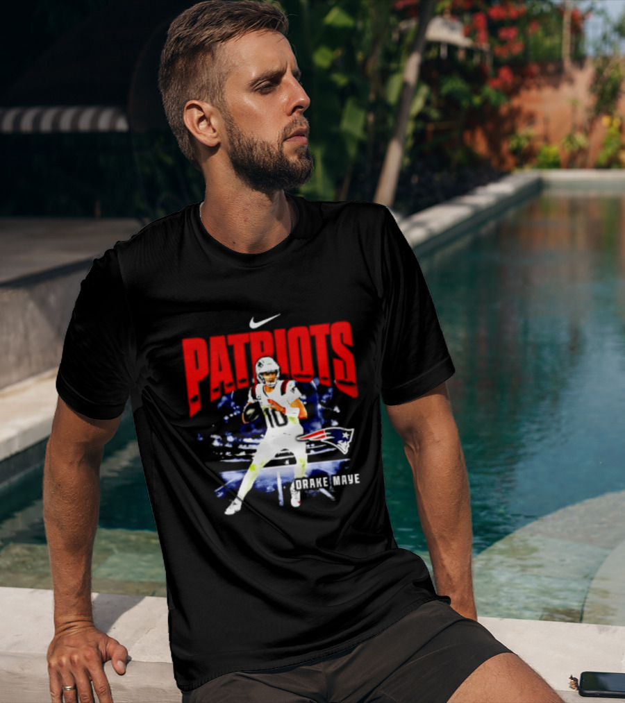 Nike Patriots Drake Maye Football Player Max90 T-Shirt