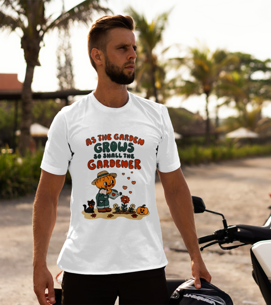 As The Garden Grows So Shall The Gardener Pumpkin Watering Flowers With Cat And Hearts T-Shirt