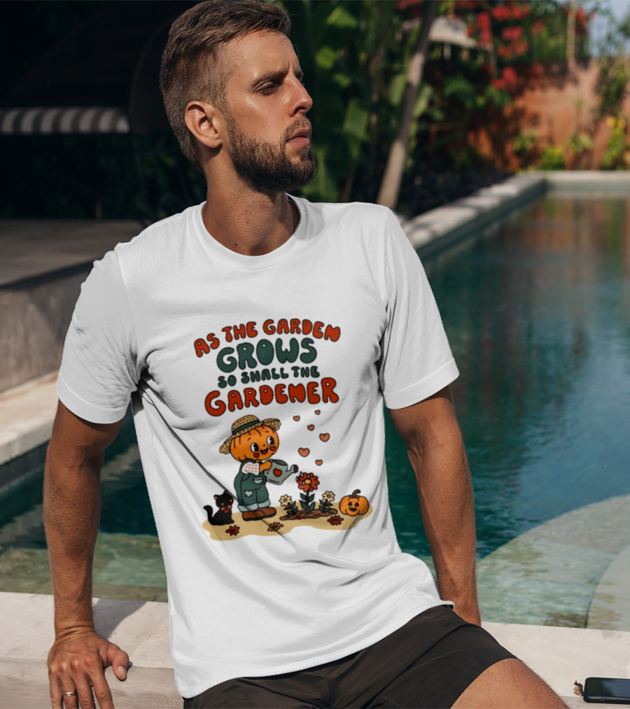 As The Garden Grows So Shall The Gardener Pumpkin Watering Flowers With Cat And Hearts T-Shirt