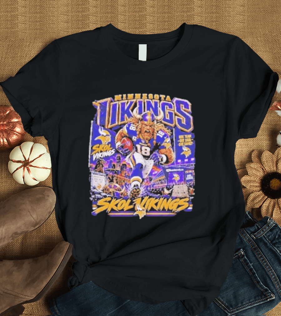 Minnesota Vikings Skol Vikings One Team One Skol One Family 18 Football City Highlights T-Shirt