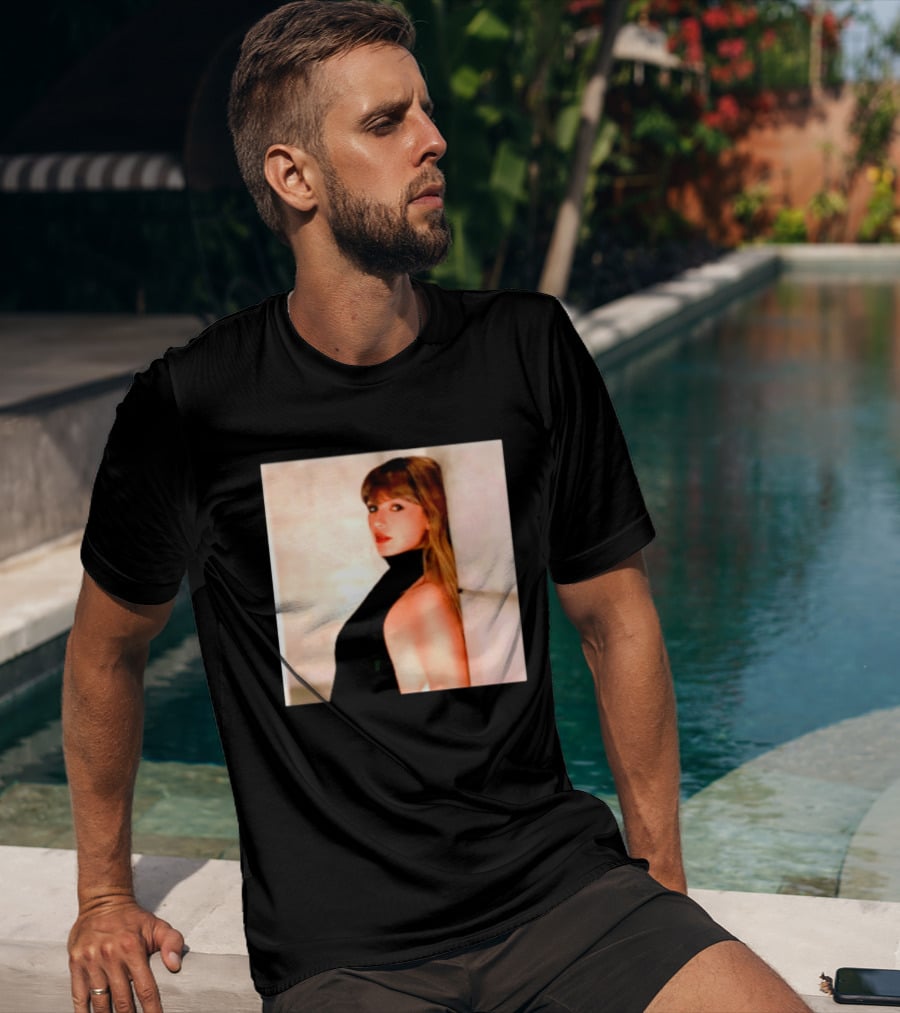 I'm Sorry, I Don't Know Who This Is Based On The Image Alone. T-Shirt