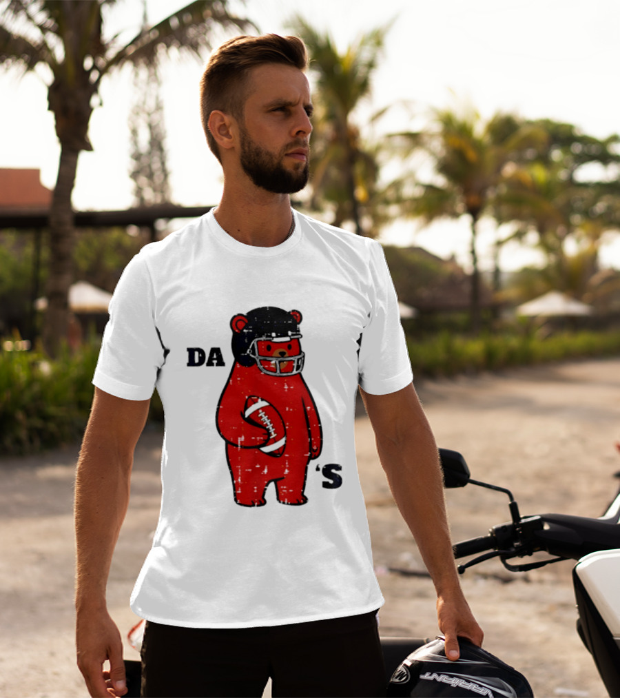 Da Bears Football Bear Helmet Holding Football T-Shirt