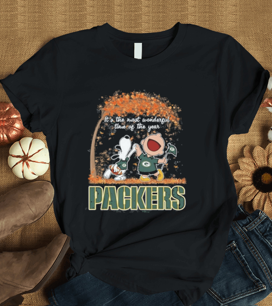 Green Bay Packers Snoopy Charlie Brown Dancing Autumn Leaves 2026 Most Wonderful Time T-Shirt
