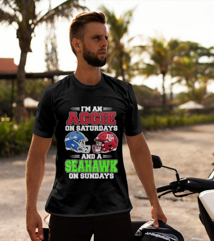 I'm An Aggie On Saturdays And A Seahawk On Sundays Football Helmets T-Shirt