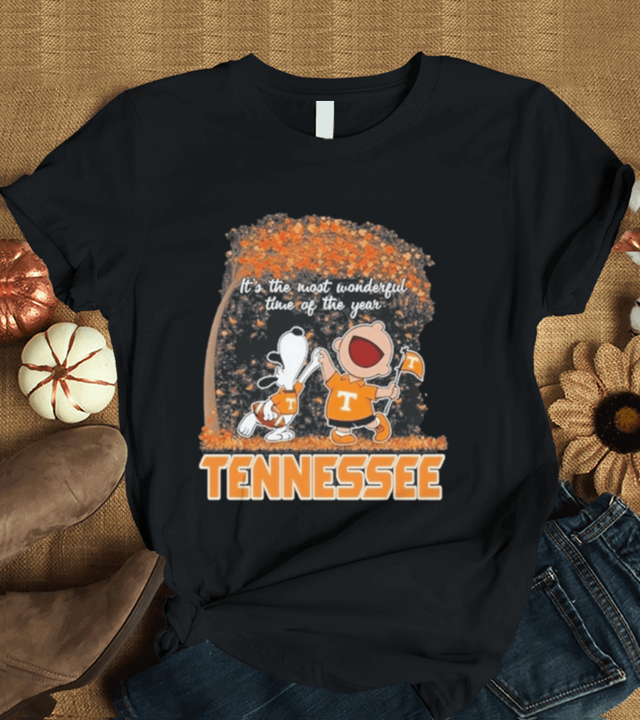 Tennessee Volunteers Snoopy Charlie Brown It's The Most Wonderful Time Of The Year T-Shirt