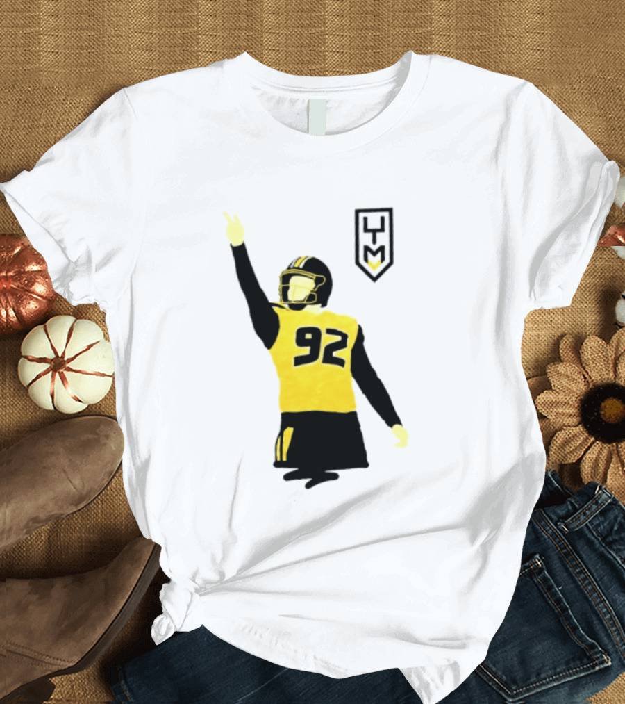 Harrison Mevis 92 Los Angeles Rams The Thiccer Kicker Football Player Quarterback Iconic Celebratory Pose T-Shirt