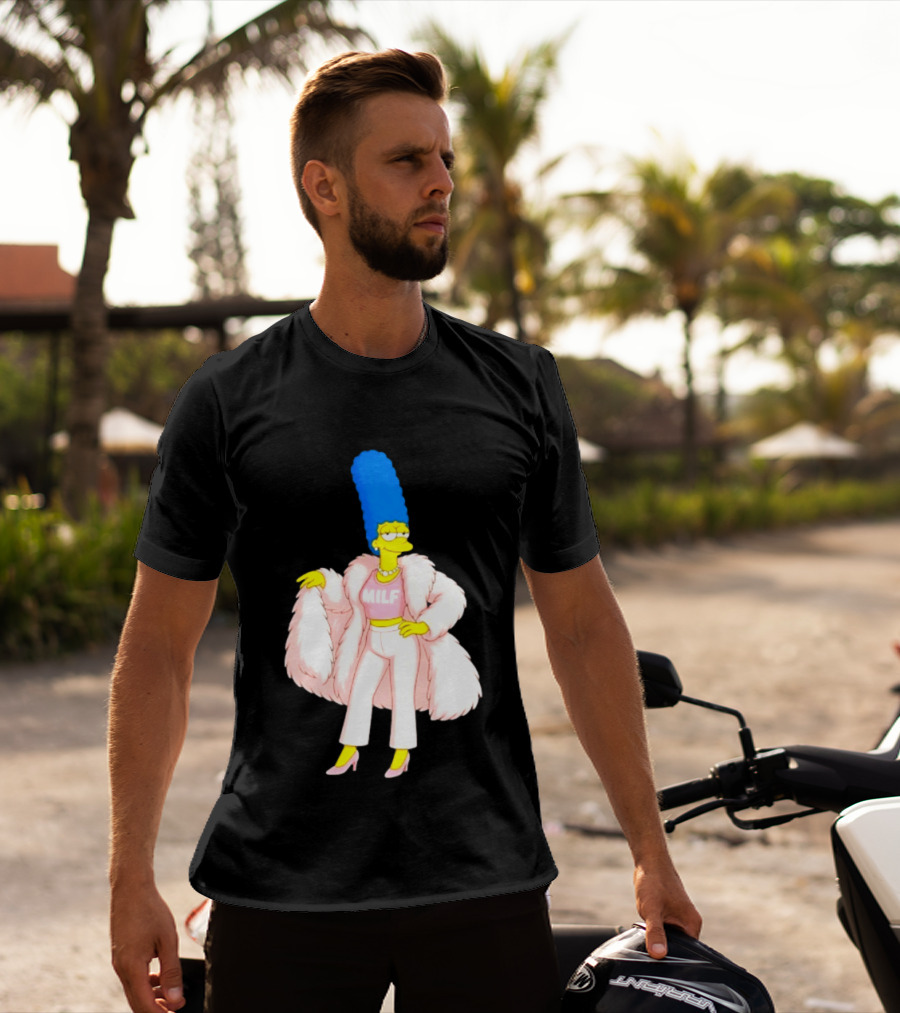 Marge Simpson Milf Pink Fur Coat The Simpsons Cartoon Iconic Character Fashion T-Shirt