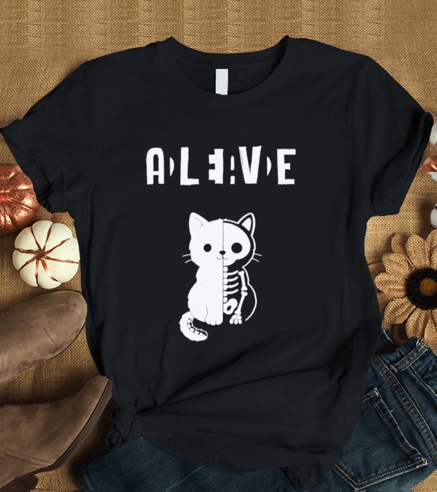Alive Half Skeleton Cat Cute T-Shirt