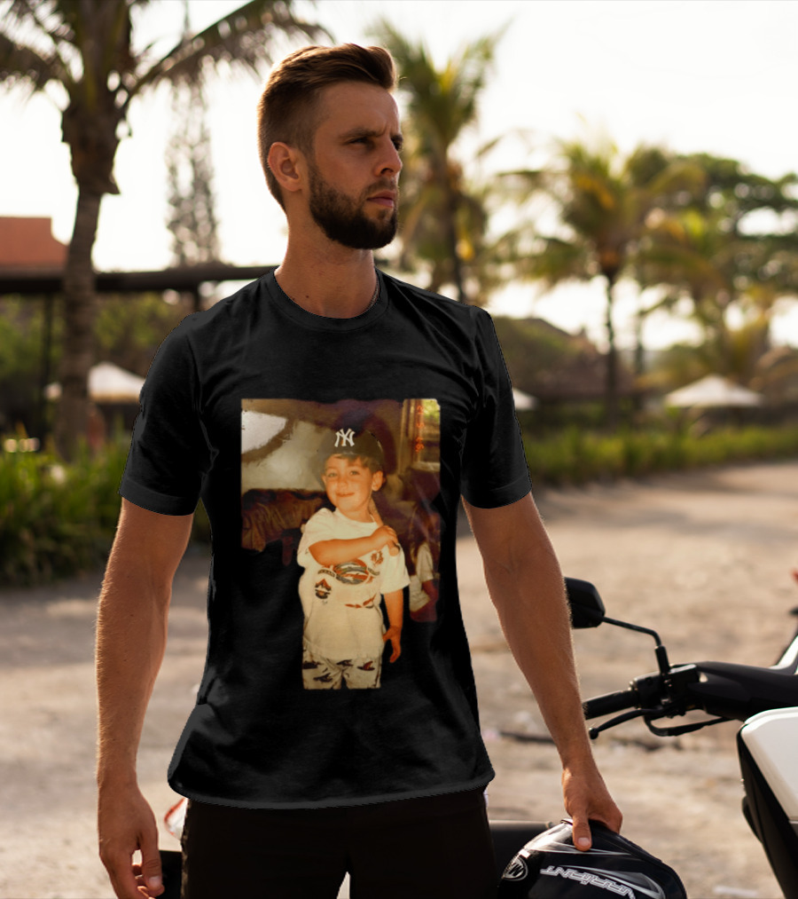 Cody Bellinger Young Yankee Fan Childhood Photo New York Yankees Cap T-Shirt