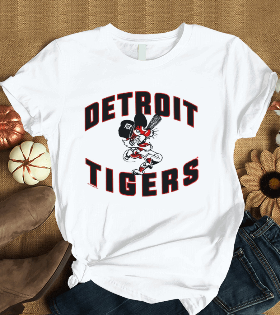 Detroit Tigers Cartoon Paws Vintage Baseball Fan Merchandise T-Shirt
