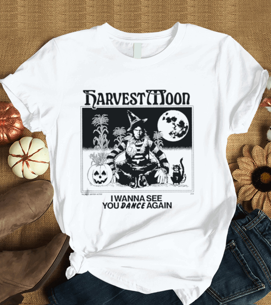 Harvest Moon I Wanna See You Dance Again Halloween Full Moon Pumpkin Cat Scene T-Shirt