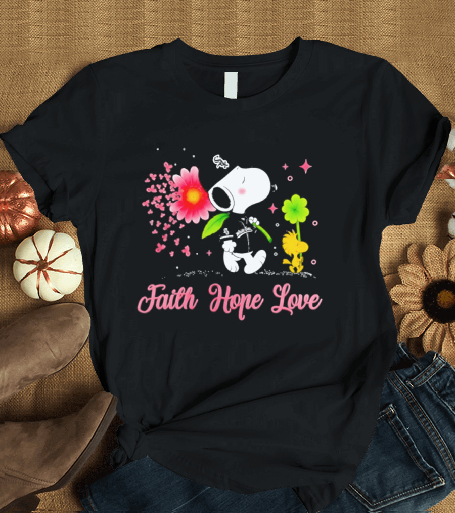 Chicago White Sox Snoopy Faith Hope Love Breast Cancer Awareness 2026 T-Shirt