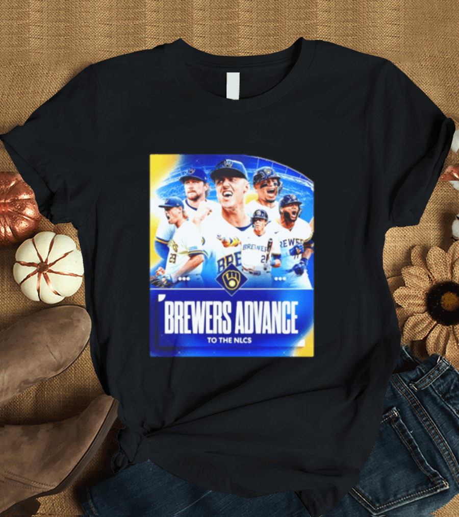 Milwaukee Brewers Advance To The NLCS 2026 Victory Celebration T-Shirt