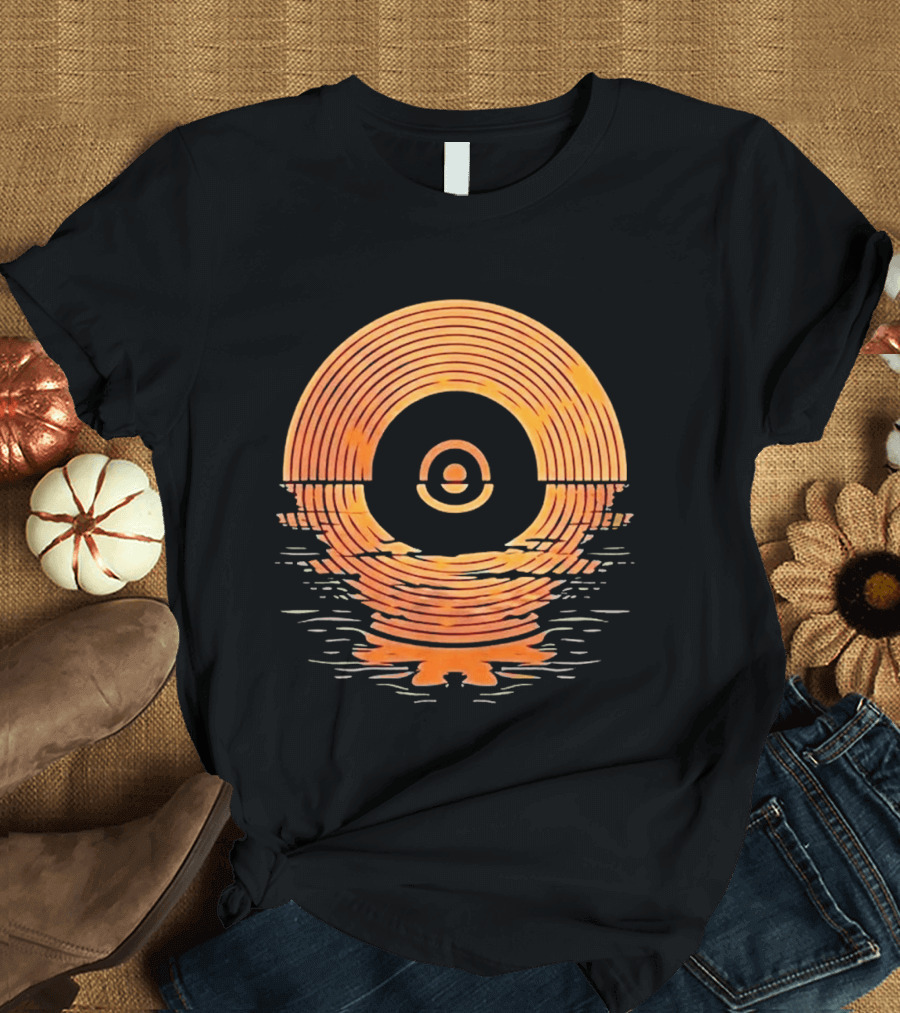 Sunset Vinyl LP Records Reflection Ted Lasso Zelda Southport Tracey Ullman The Departing Lass T-Shirt
