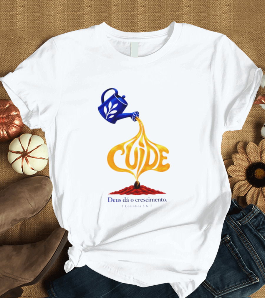 Cuide Deus Dá O Crescimento 1 Coríntios 3 6 7 Watering Can T-Shirt