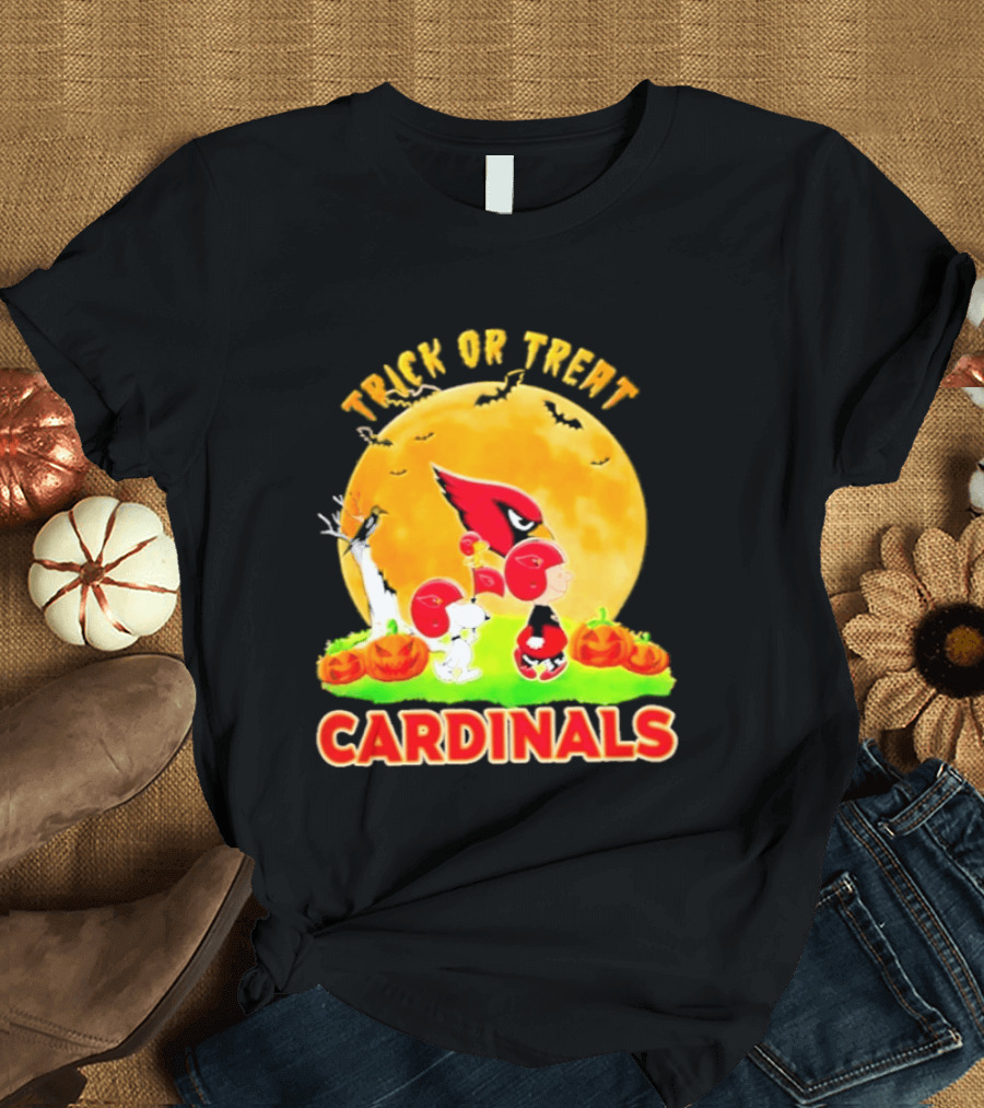 Arizona Cardinals Peanuts Trick Or Treat Halloween 2026 T-Shirt
