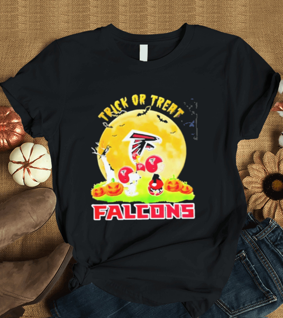 Atlanta Falcons Peanuts Trick Or Treat Halloween 2026 T-Shirt