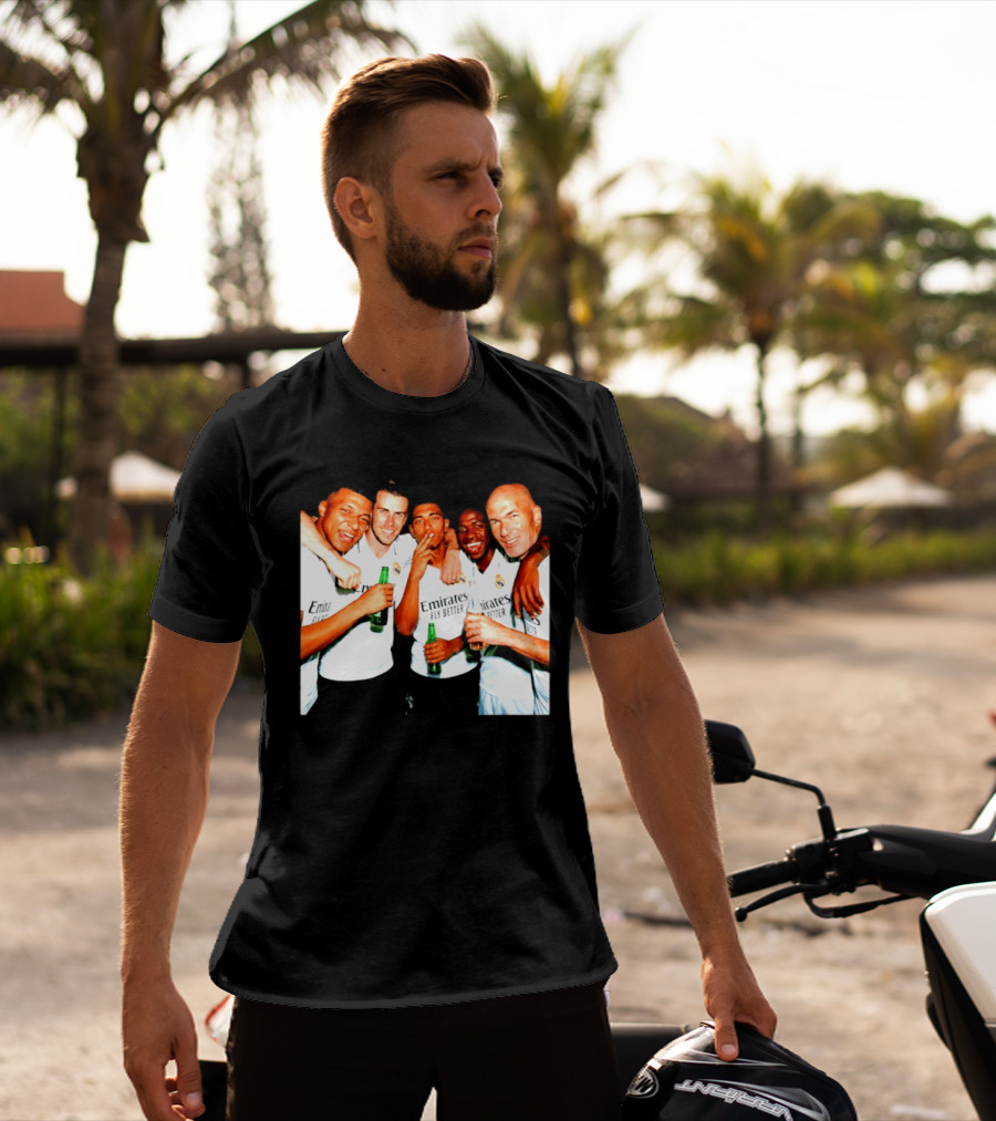 Real Madrid FC Mbappé Bale Bellingham Vinícius Zidane Middle Finger Beer Smoking T-Shirt