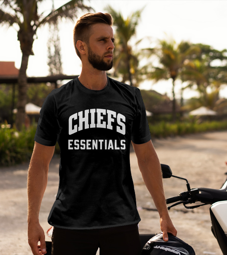 Travis Kelce Chiefs Essentials Kansas City T-Shirt
