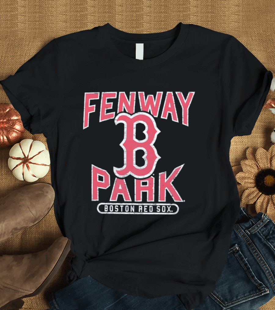 Boston Red Sox Fenway Park Iconic B T-Shirt