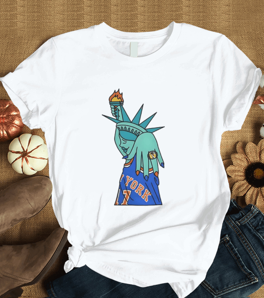 New York Knicks Statue Of Liberty 11 Rings NBA 2026 T-Shirt