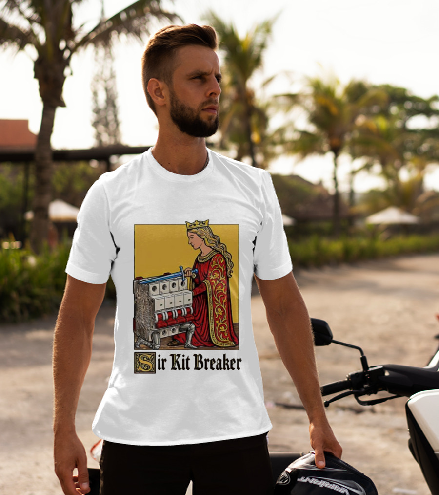 Sir Kit Breaker Queen Of Swords Knight Tarot Crown T-Shirt