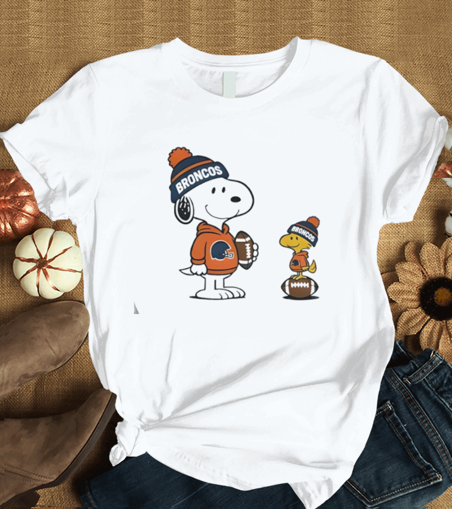 Snoopy Woodstock Denver Broncos NFL Football Fans T-Shirt